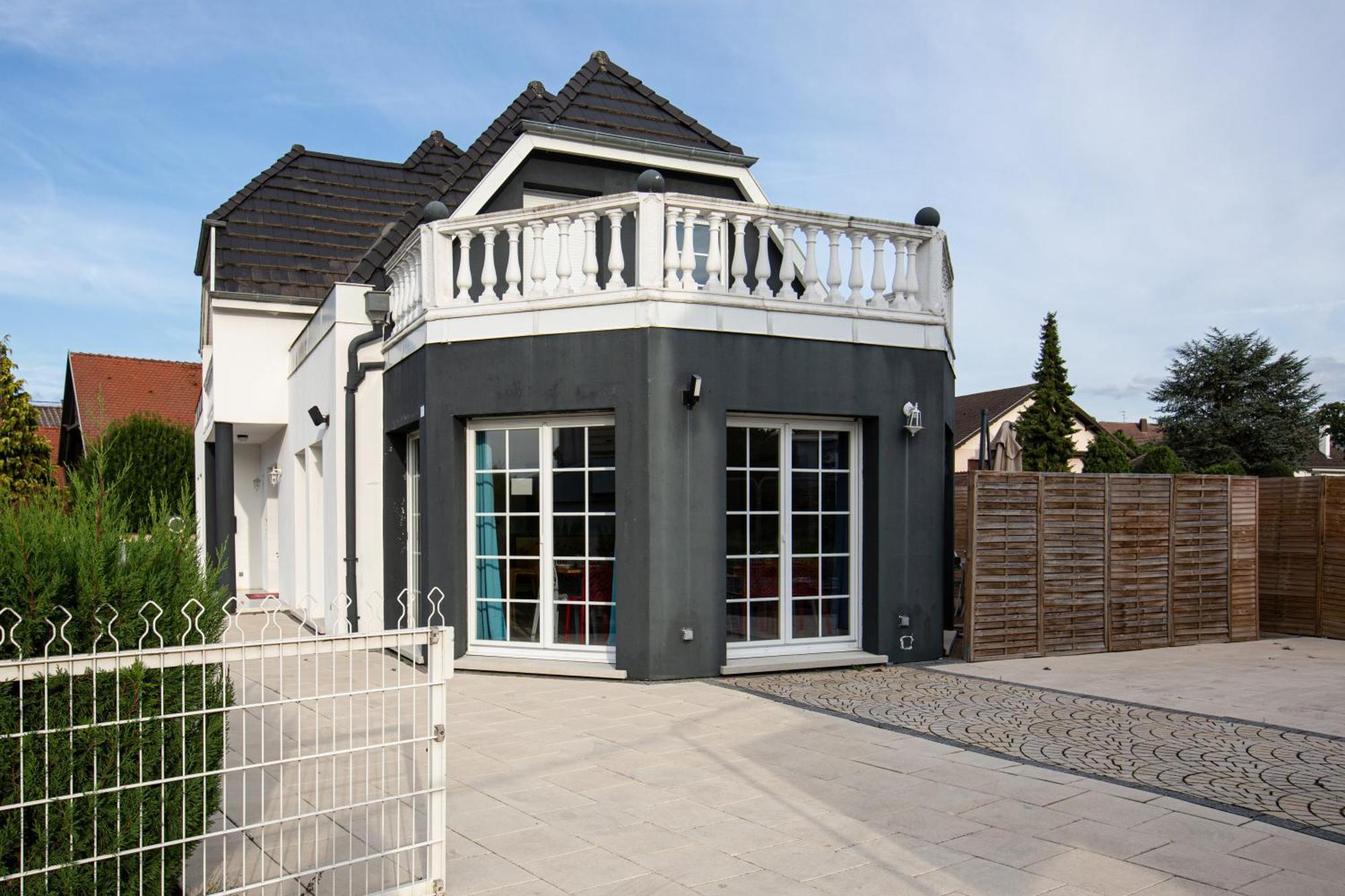 Gites Spa Strasbourg - Villa Ours - Spa Prive, Sauna, Borne D'Arcade, Babyfoot Ittenheim Kültér fotó