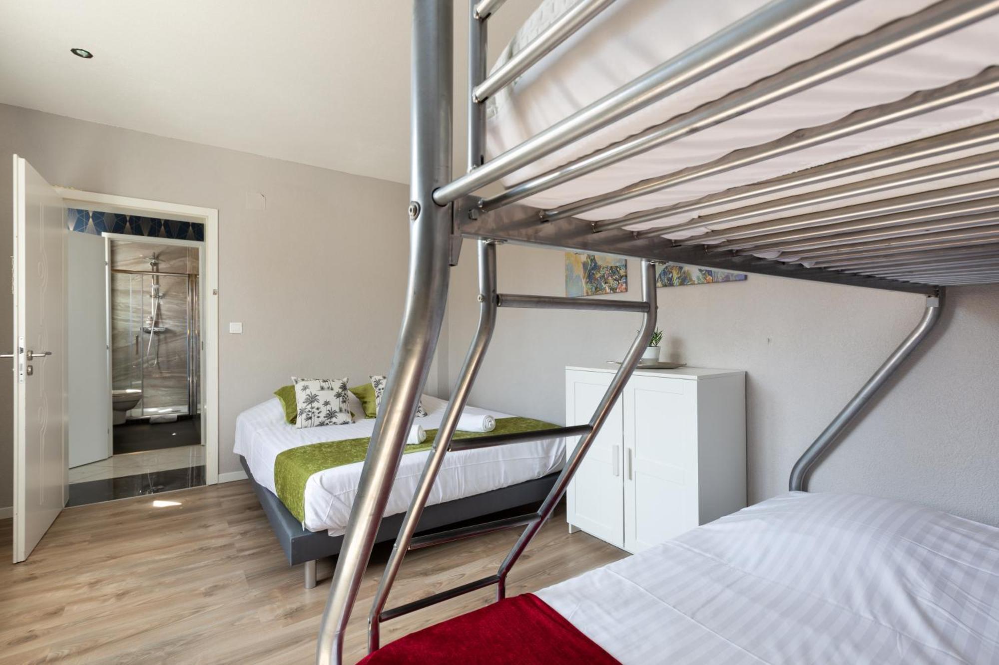 Gites Spa Strasbourg - Villa Ours - Spa Prive, Sauna, Borne D'Arcade, Babyfoot Ittenheim Kültér fotó