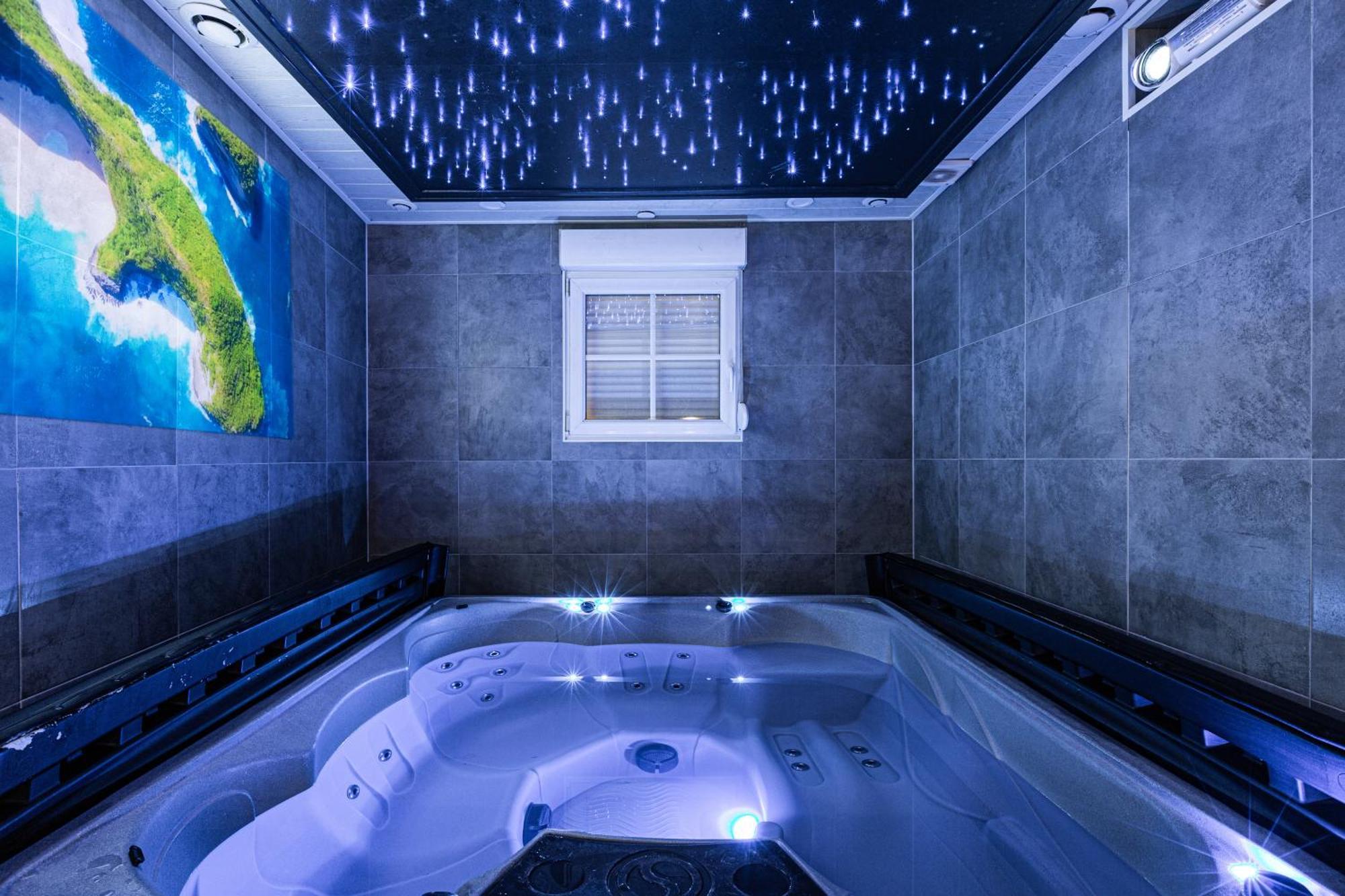 Gites Spa Strasbourg - Villa Ours - Spa Prive, Sauna, Borne D'Arcade, Babyfoot Ittenheim Kültér fotó